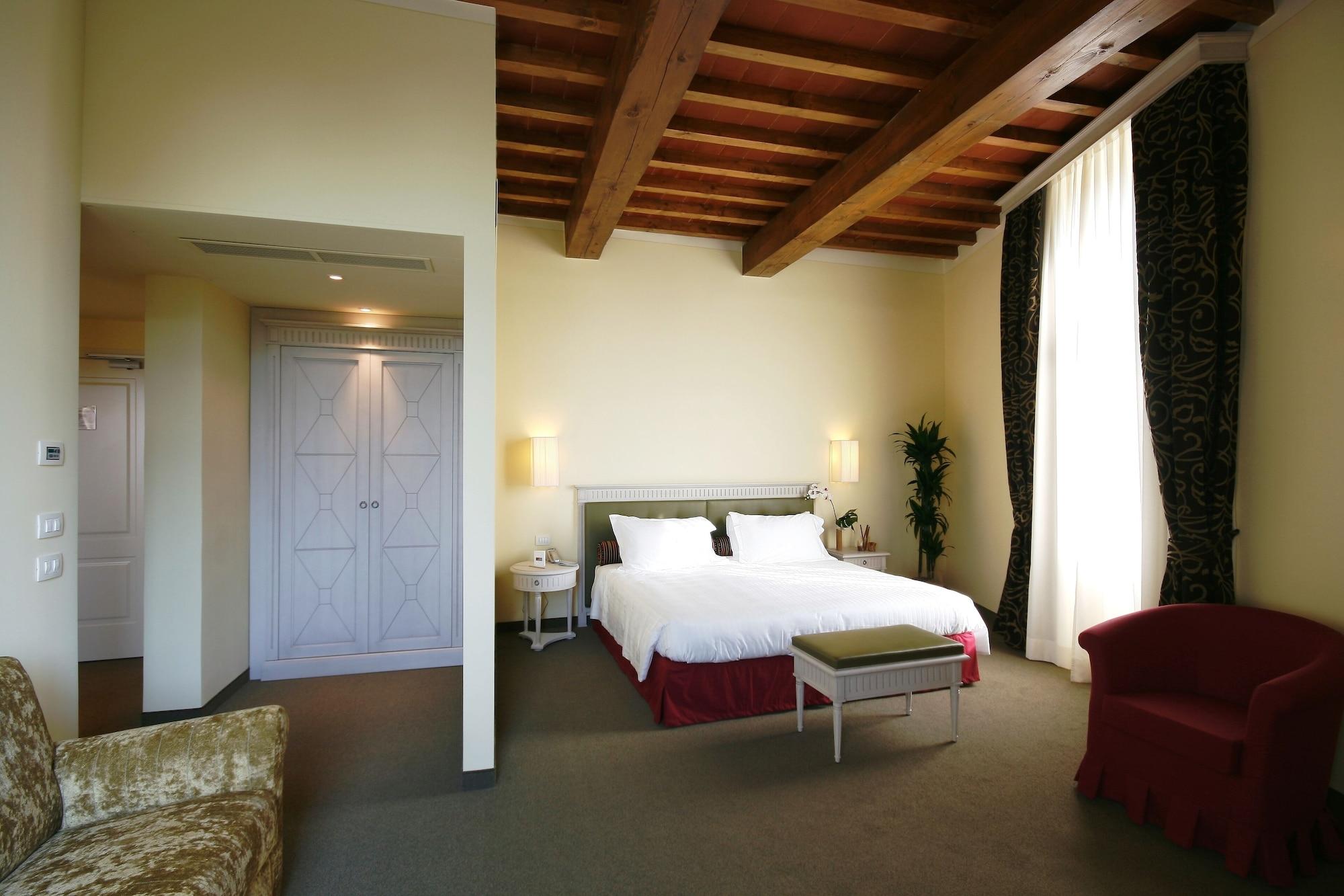 Lhp Hotel Certaldo Ruang foto