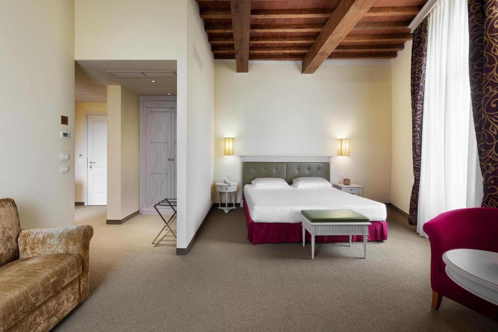 Lhp Hotel Certaldo Bagian luar foto