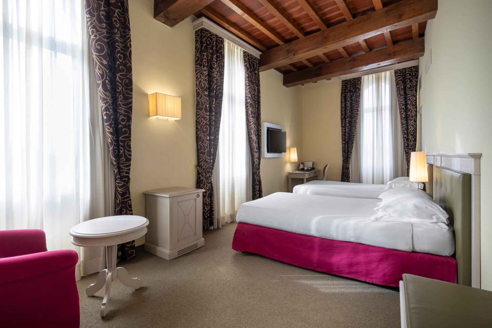 Lhp Hotel Certaldo Bagian luar foto