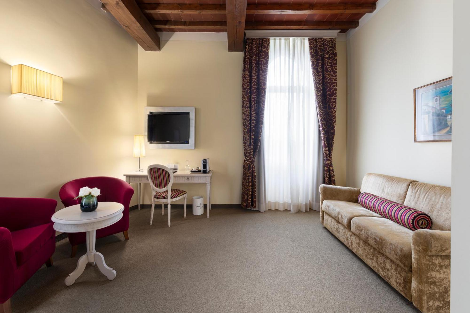Lhp Hotel Certaldo Bagian luar foto