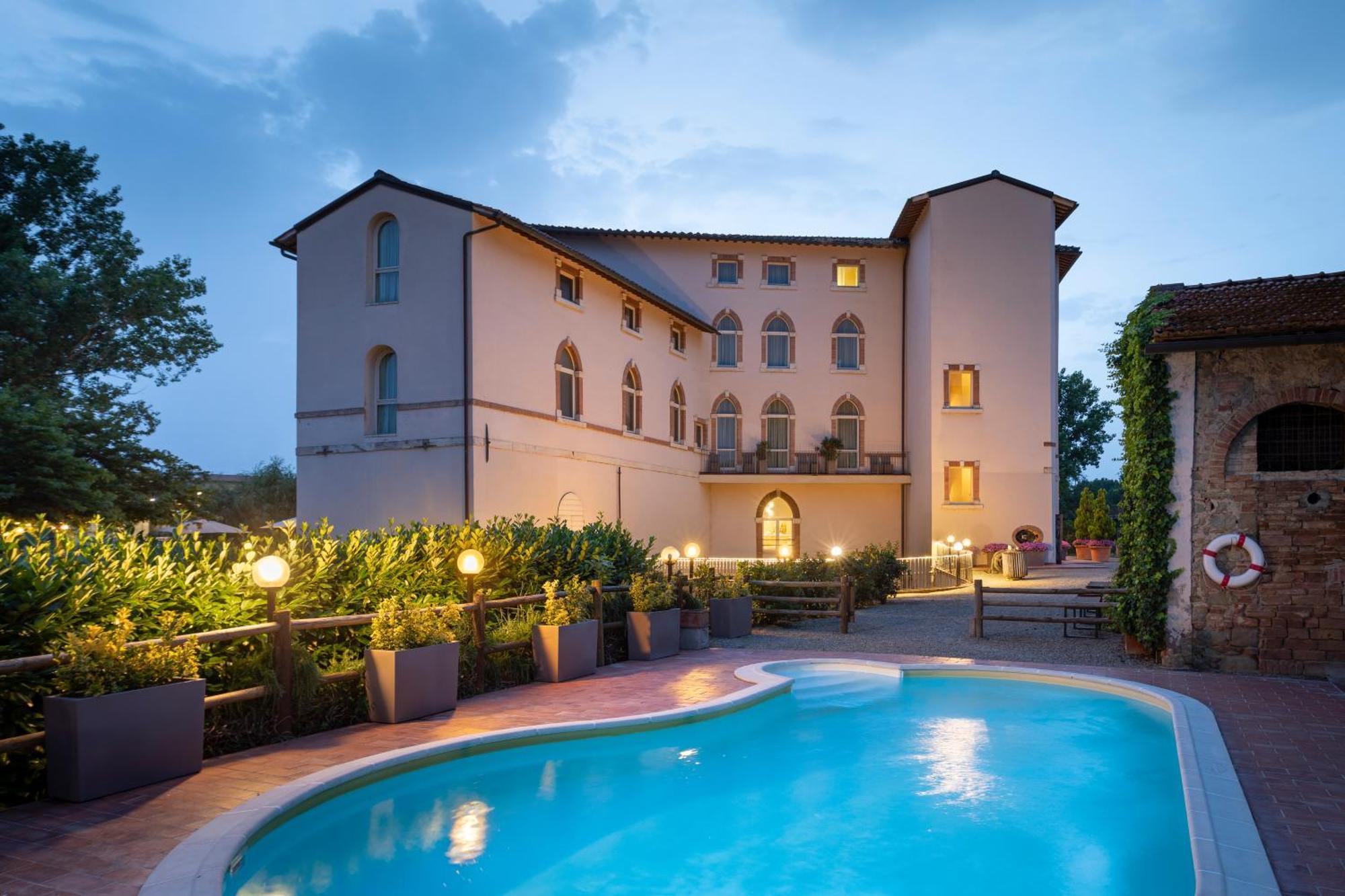 Lhp Hotel Certaldo Bagian luar foto