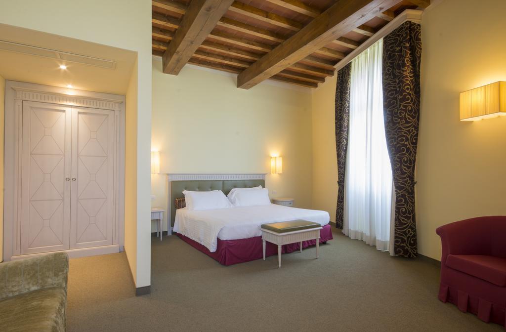 Lhp Hotel Certaldo Bagian luar foto