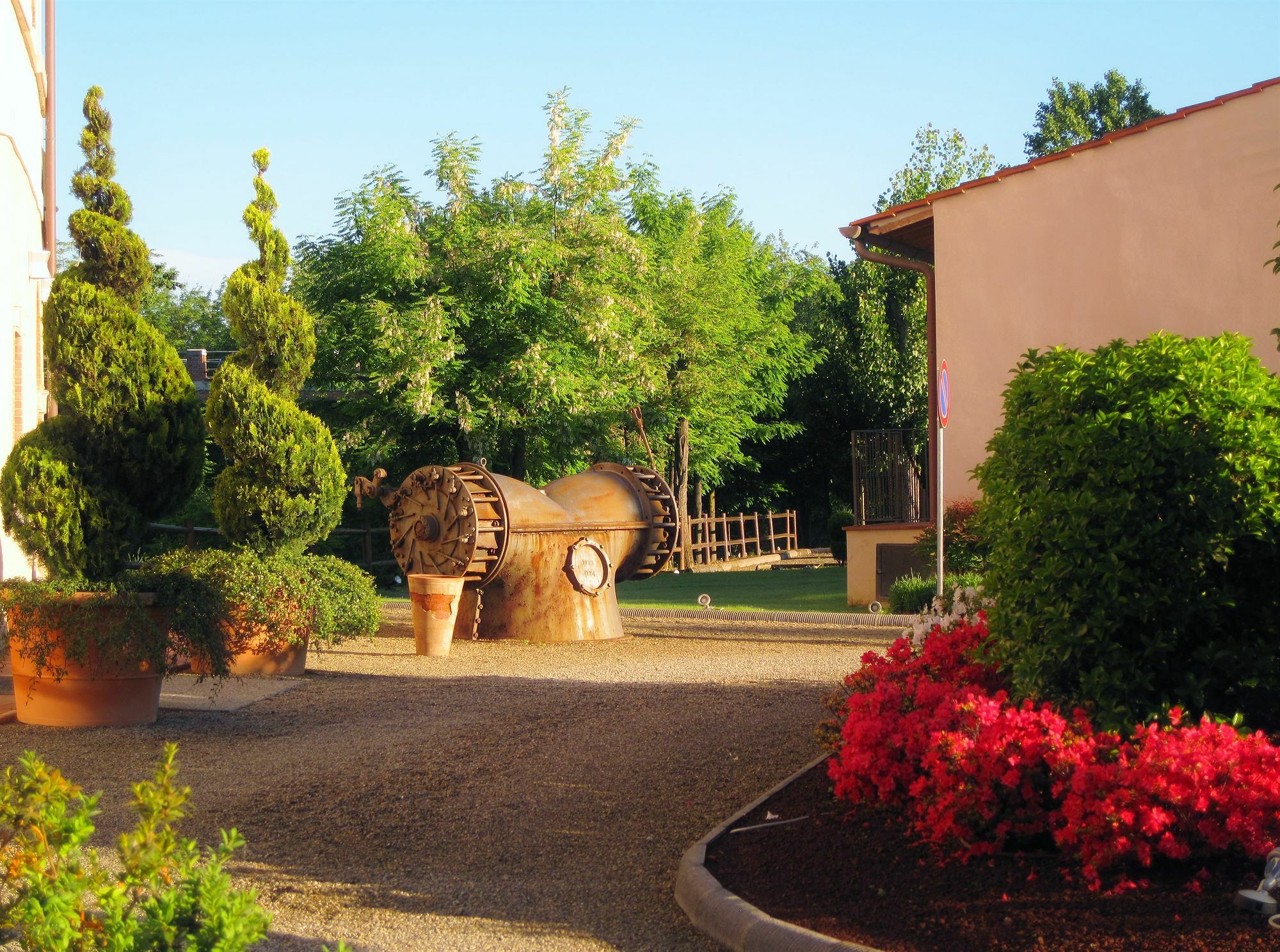 Lhp Hotel Certaldo Bagian luar foto